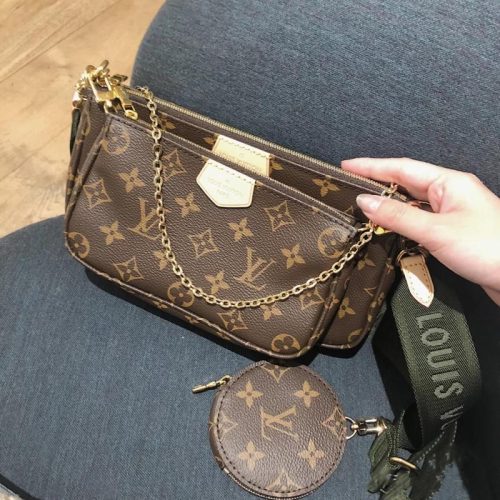 M44813 multi shops pochette